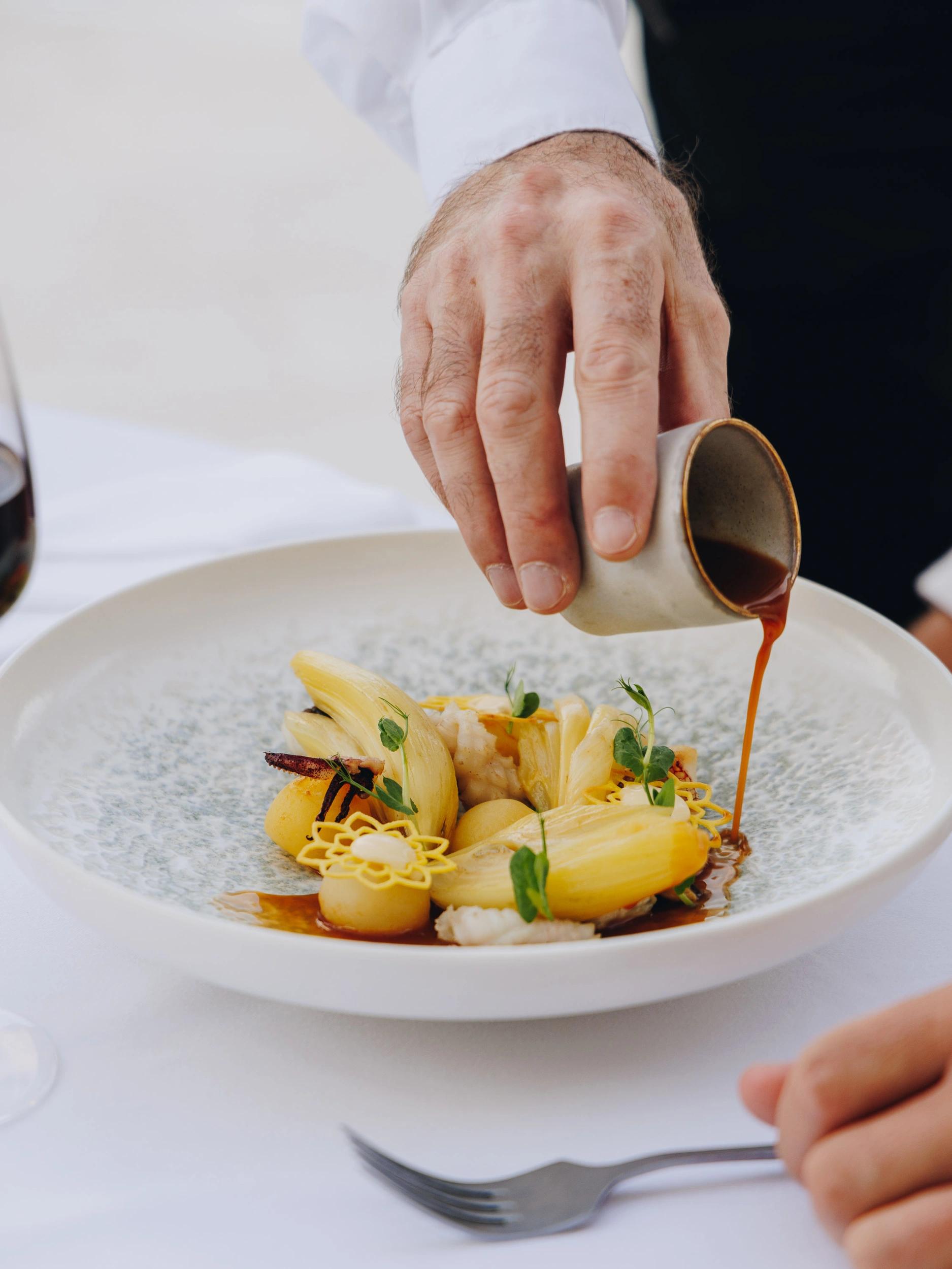 Plats gourmets au restaurant de l'hôtel Corsica à Calvi