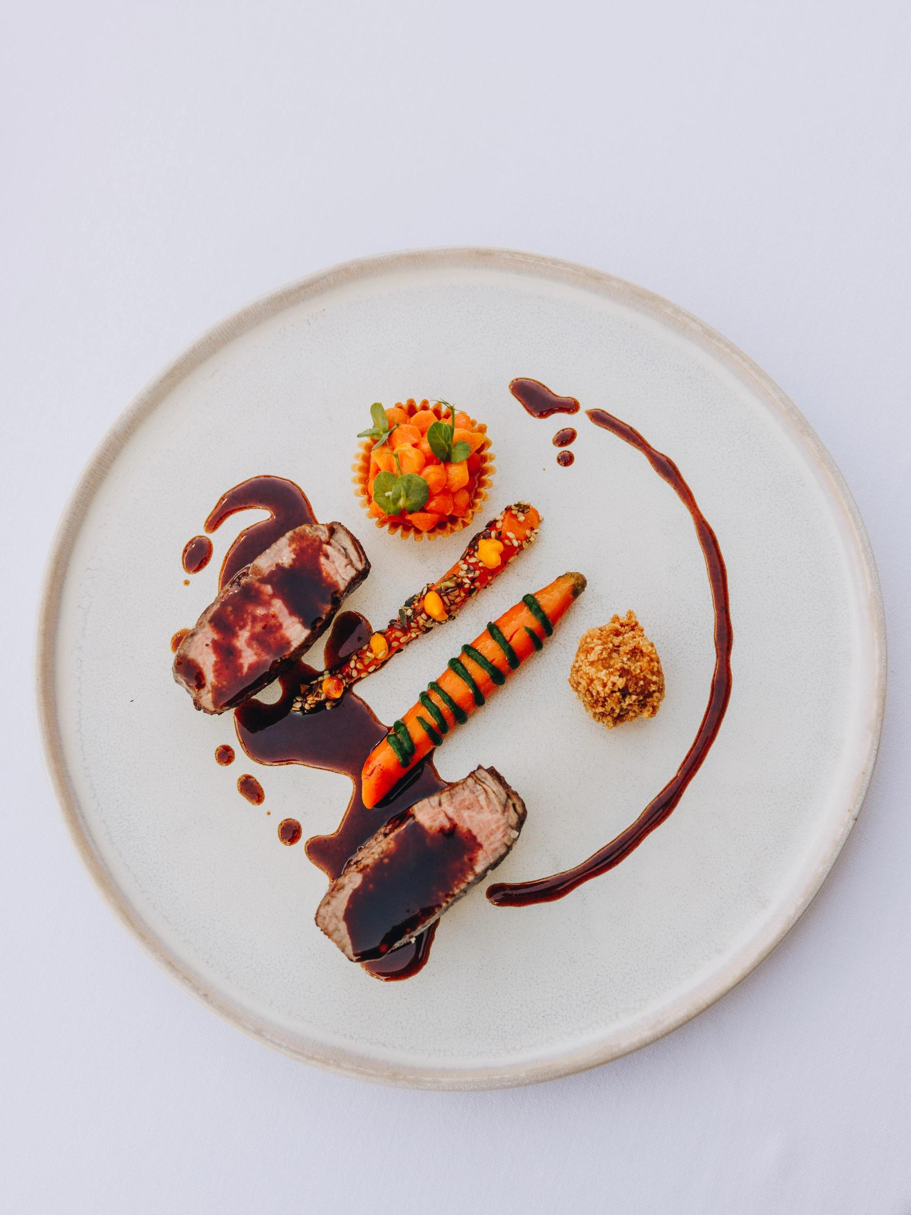 Les plats raffinés du restaurant gastronomique de l'Hôtel Corsica